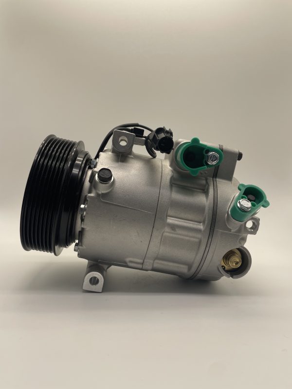 HYUNDAI, KIA 2009-2012 977013J010 A/C COMPRESSOR NEW