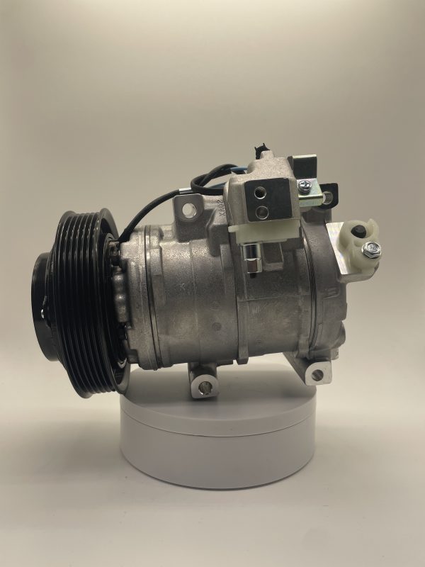 OE 4711633 Applicable To Honda Zoge Compressor
