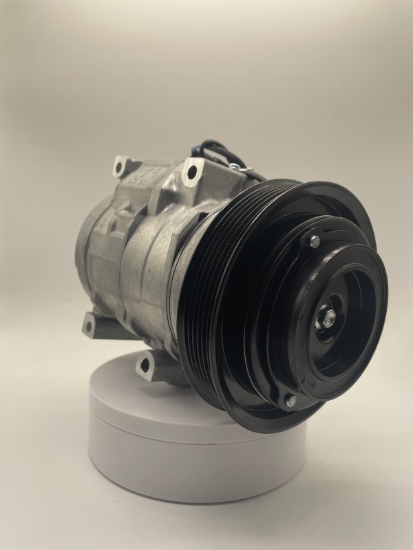 OE 4711633 Applicable To Honda Zoge Compressor - Image 3