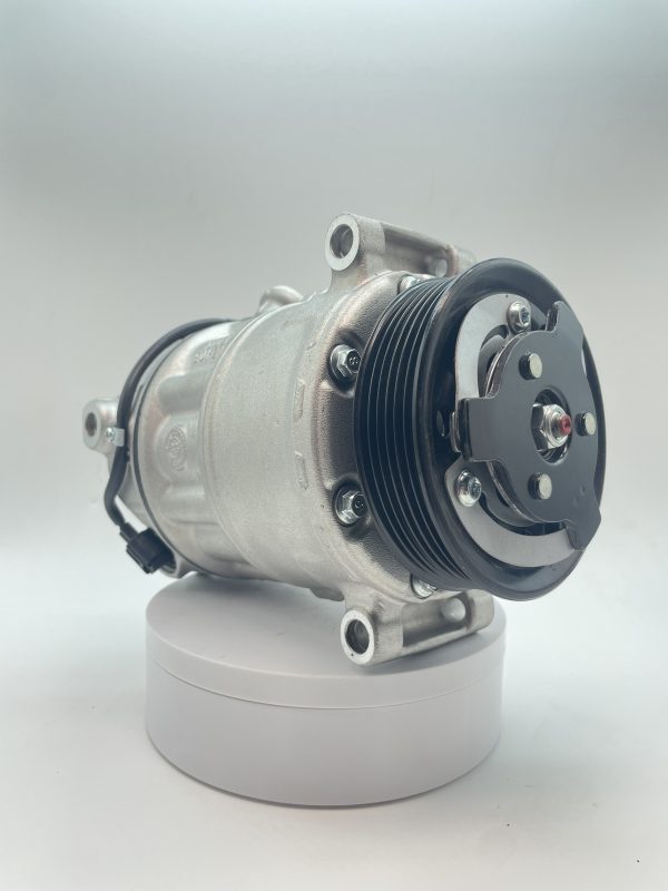 Compressor 8W83-19D629-AC Jaguar Land Rover - Image 3