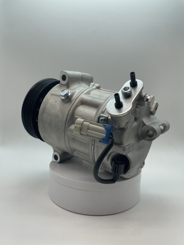 OE 13232305 Buick Chevrolet GMC A/C Compressor - Image 3