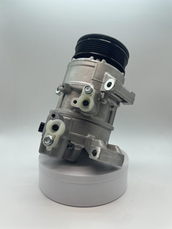 BEV COMPRESSOR OE 8831005100  TOYOTA-LEXUS - Image 2