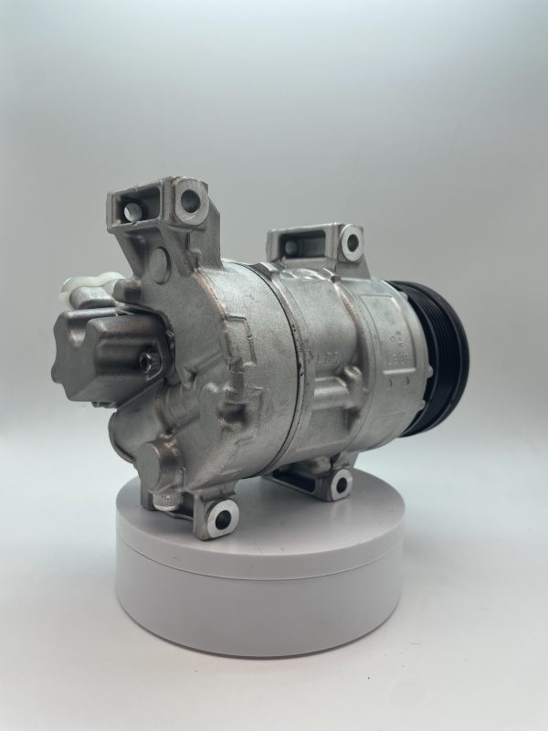 BEV COMPRESSOR OE 8831005100  TOYOTA-LEXUS - Image 6