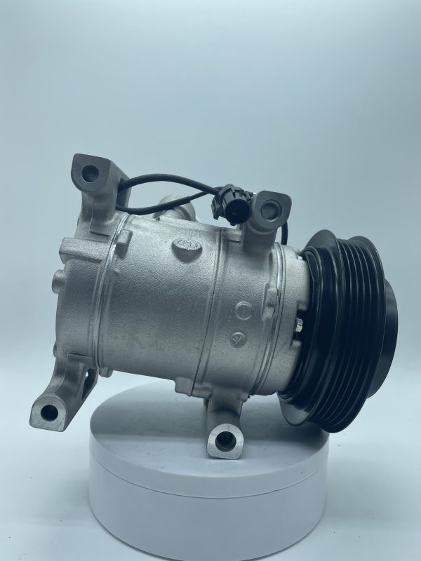 A/C Compressor is a Roewe 350 Refrigeration pumps 13 - Image 6
