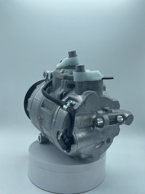 Porsche Paramela 4.8 A/C Compressor 11 - Image 3