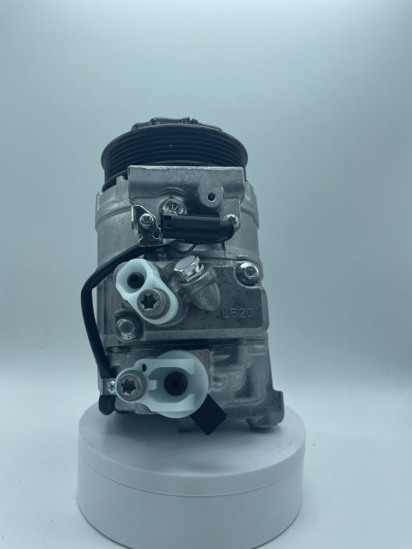 Porsche Paramela 4.8 A/C Compressor 11 - Image 9