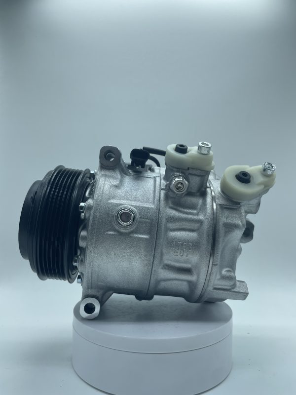 BMW X7 750iL 760iL A/C Compressor 8