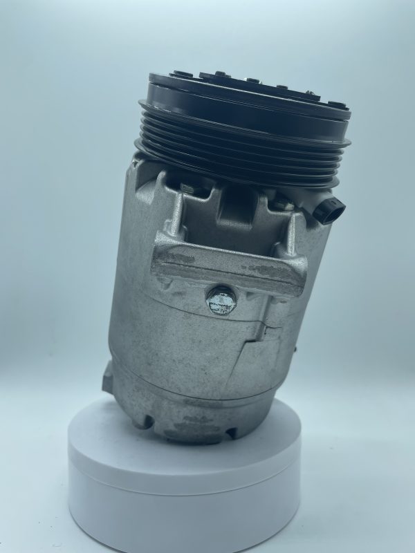 Buick LaCrosse 2.4 Oil-electric Hybrid A/C Compressor 7 - Image 12