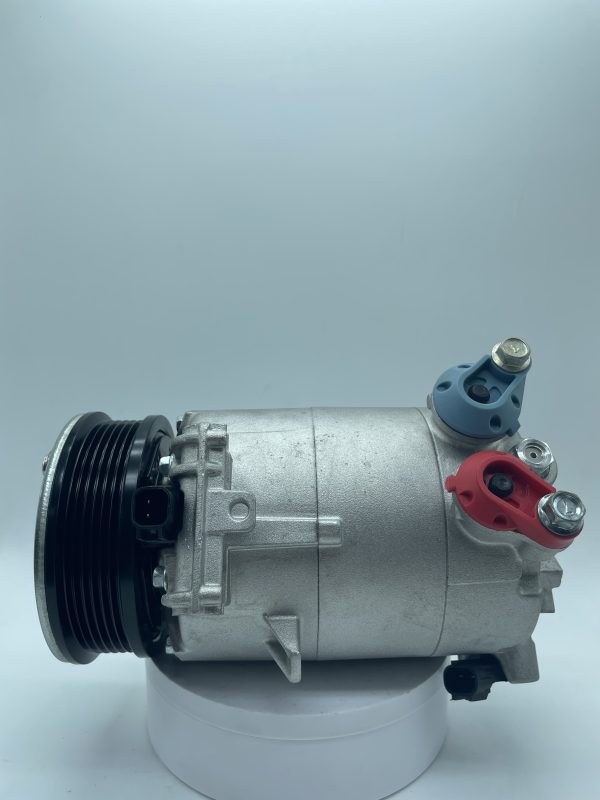Land Rover Extreme Light VS16 AC Compressor - Image 2