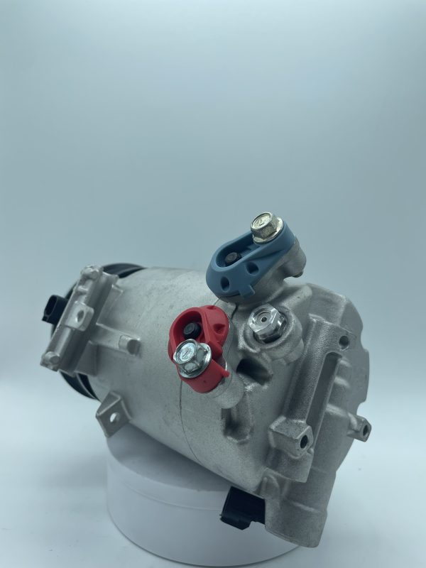 Land Rover Extreme Light VS16 AC Compressor - Image 3