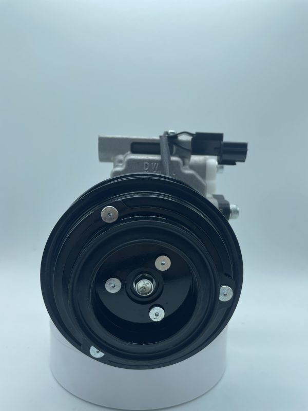 A/C Compressor Kia K2 Kia Shower - Image 8