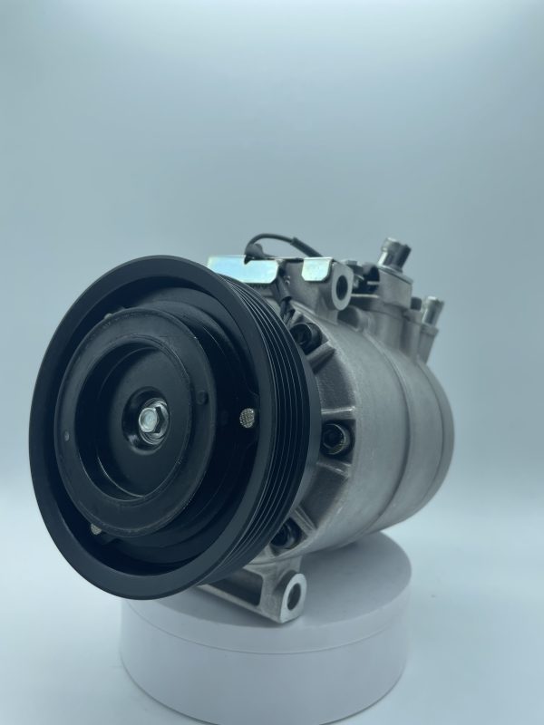 7SB16C  Land Rover Freelander Rover A/C Compressor - Image 10