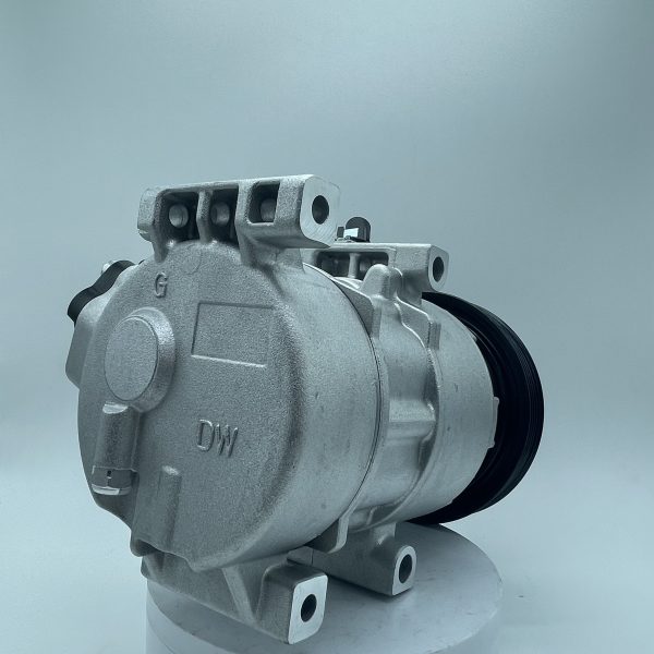 AC Compressor Hyundai  Terracan - Image 5
