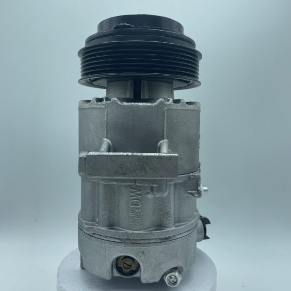 AC Compressor Hyundai Starex (H1) - Image 8