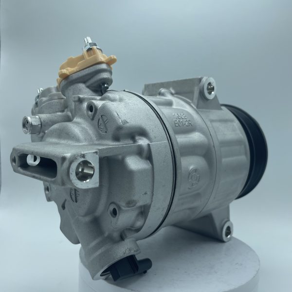 AC Compresser Ford pickup diesel version 6376238 JB3B19D629AA - Image 5