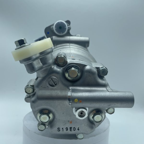 Geely Pro ev450 AC Compressor OE06737164 AKJ200A301 067 37721 - Image 7