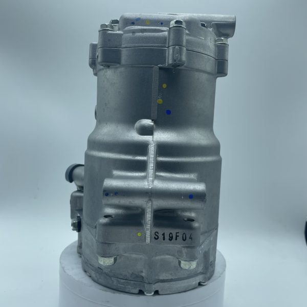 Geely Pro ev450 AC Compressor OE06737164 AKJ200A301 067 37721 - Image 9